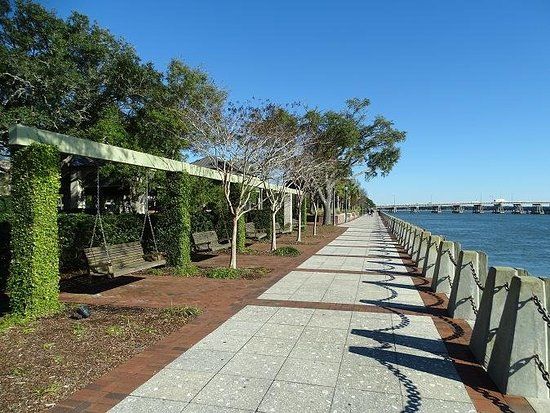 Henry C Chambers Waterfront Park